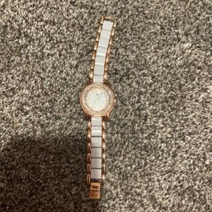 Louis Richard -Rose and white watch with Jewels